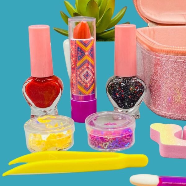 Kids Washable Real Makeup Kit – Safe & Fun Playset with Cute Carry Case - Image 4